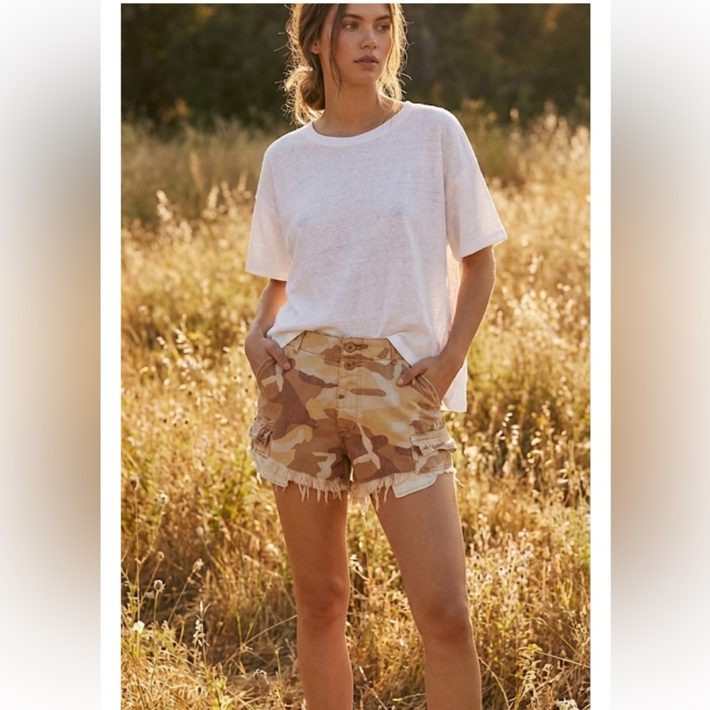 Free People Shorts Brown Camo Print Fray Hem Denim